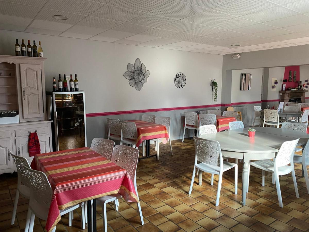 Hotel Juantorena Saint-Etienne-de-Baigorry Ngoại thất bức ảnh